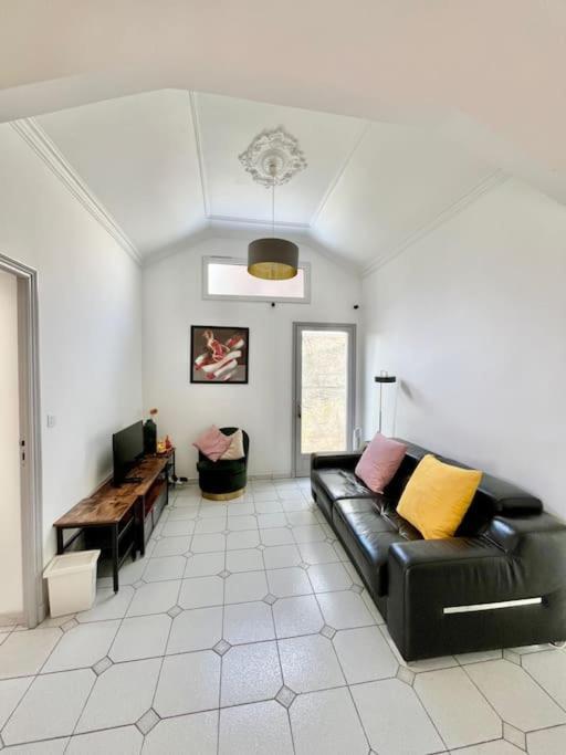 Villa 3 Bedrooms House - Garden - Parking, Center Near Paris And Orly