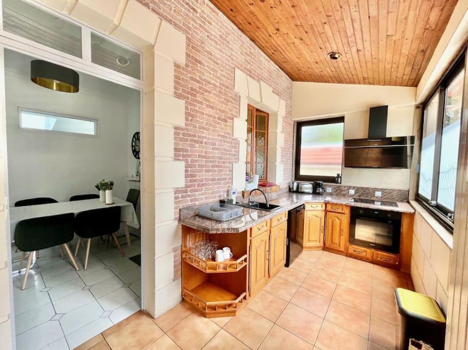 3 Bedrooms House - Garden - Parking, Center Near Paris And Orly Villa